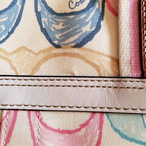 Coach Signature Hampton Scribble Pastel Satchel - Picture 4 of 8